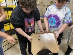 Children composting
